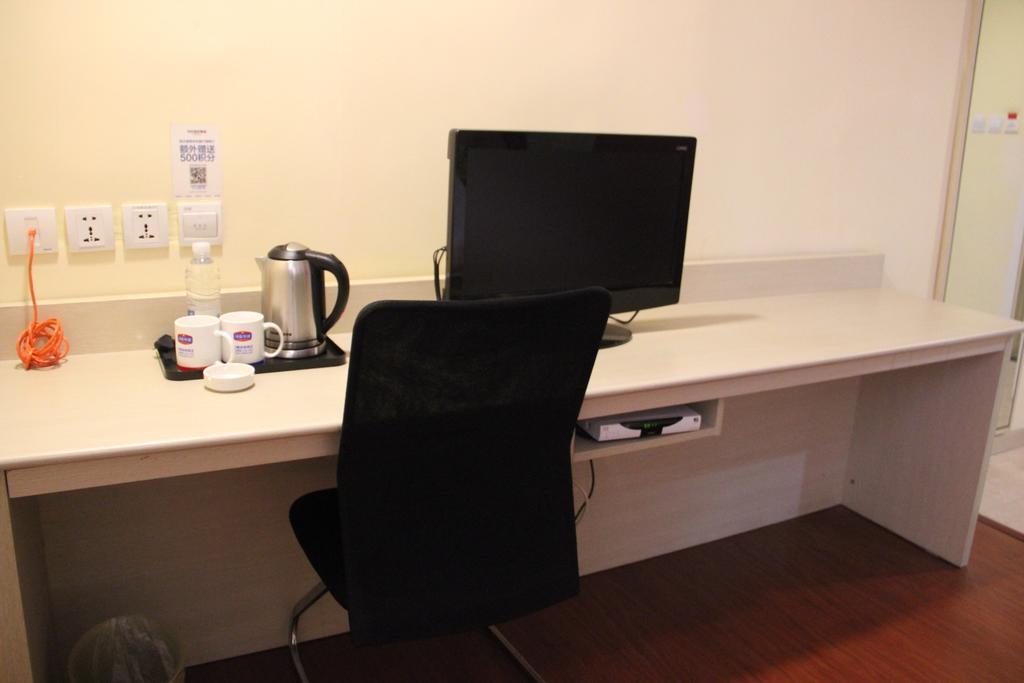 Hanting Express Suzhou Heshan Road חדר תמונה